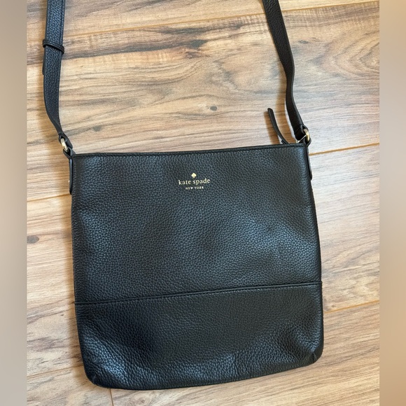 Kate Spade southport avenue cora crossbody bag
Kate Spade New York - Picture 5 of 16